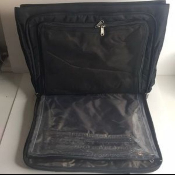 Black Fashion Weekender Bag - Picture 4 of 6